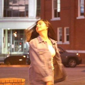 Meet your Posher, Sindy